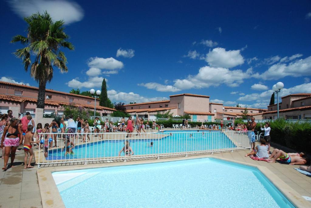 Lagrange Grand Bleu Vacances - Residence Les Jardins De Neptune Saint-Cyprien  Exterior photo